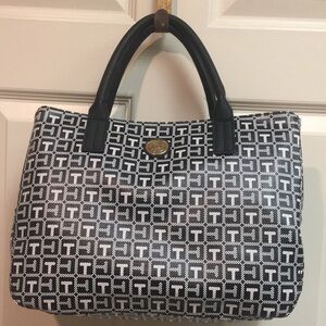 Tommy Hilfiger Black & White Tote Bag